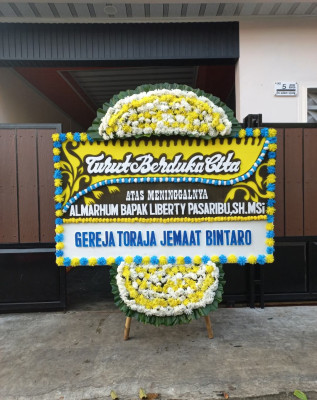 Papan Bunga Duka di Sugihwaras