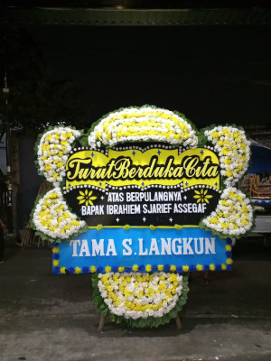 Papan Bunga Duka di Sugihwaras